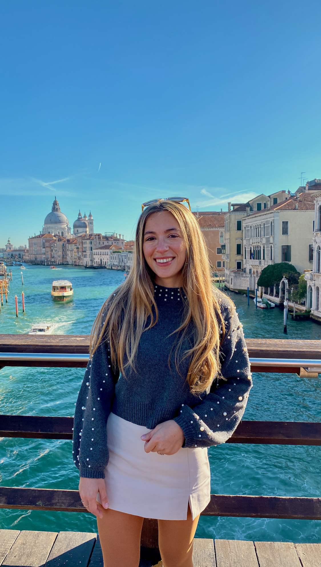 html5 bootstrap template by colorlib.com